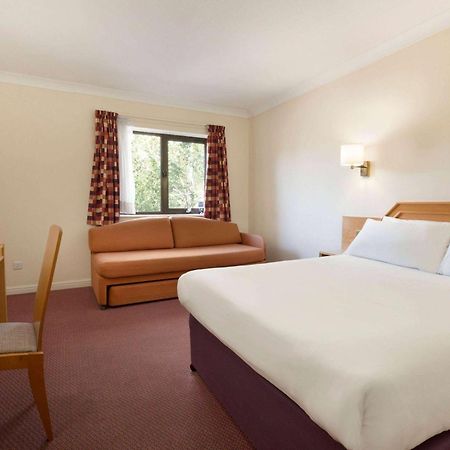 Days Inn Southampton Rownhams Chilworth  Esterno foto
