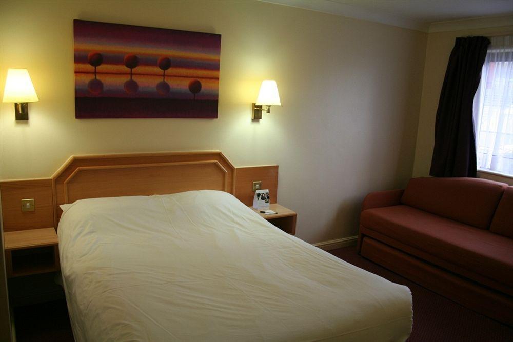 Days Inn Southampton Rownhams Chilworth  Camera foto