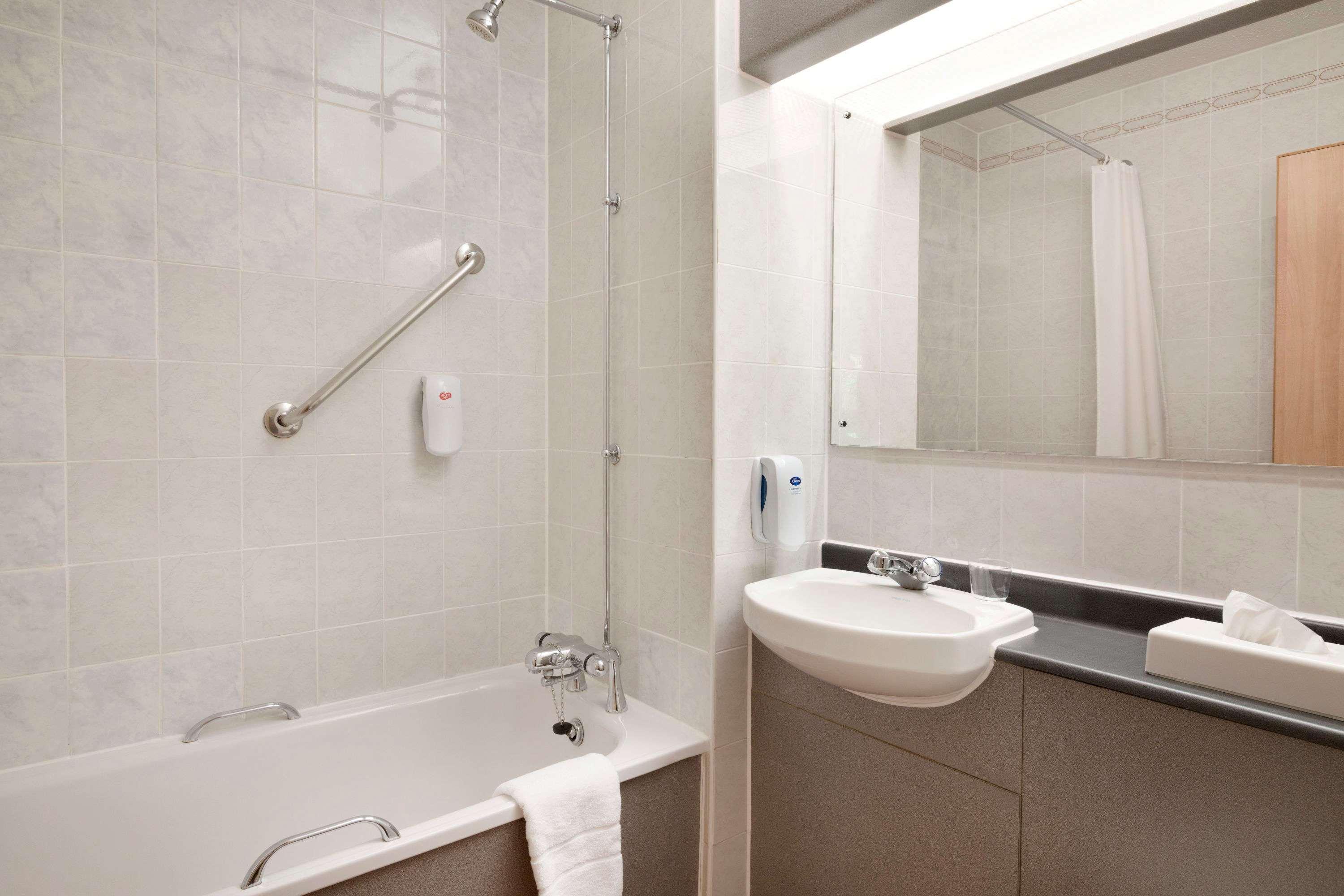 Days Inn Southampton Rownhams Chilworth  Esterno foto