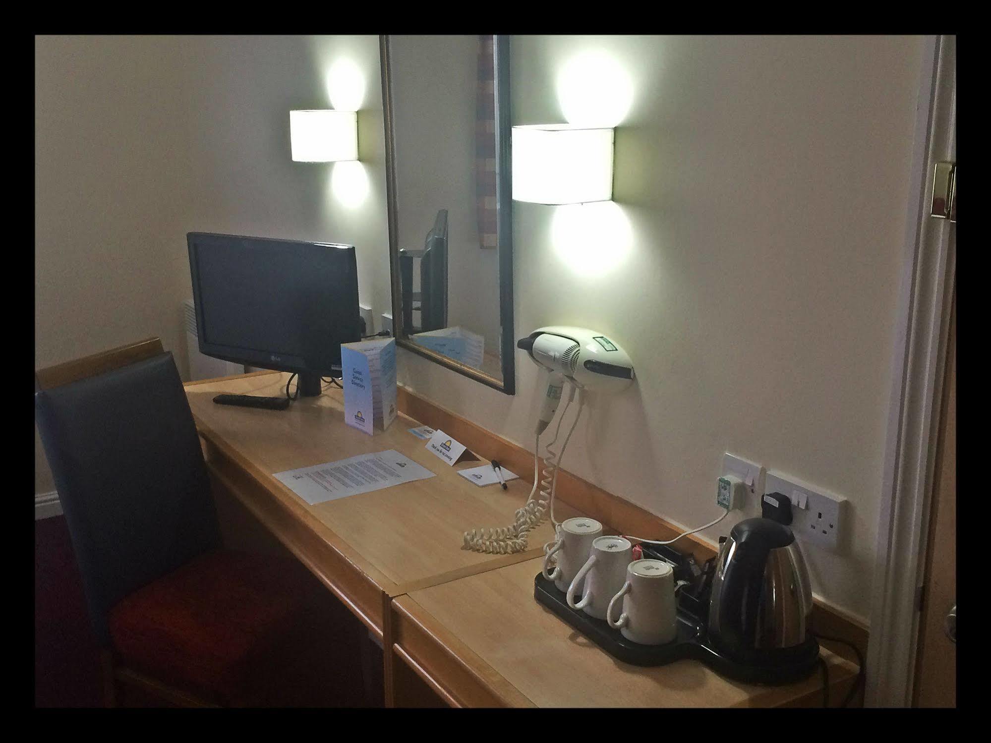 Days Inn Southampton Rownhams Chilworth  Esterno foto