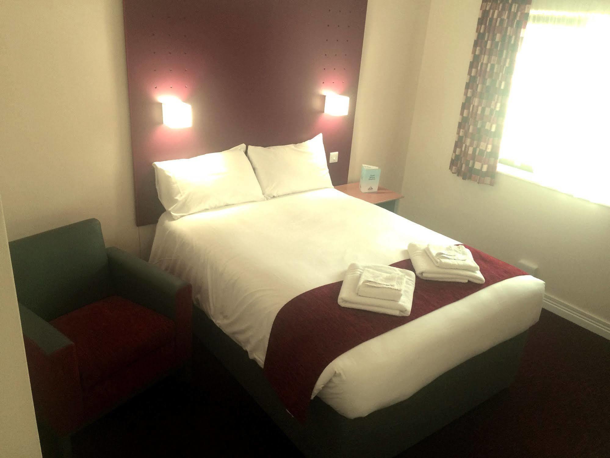 Days Inn Southampton Rownhams Chilworth  Esterno foto